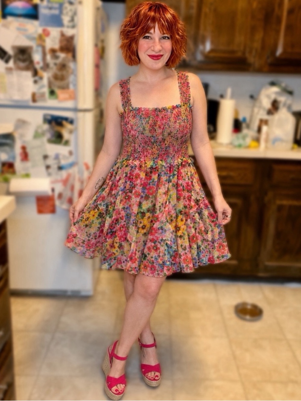 Alice + Olivia Jocelyn Smocked Mini Dress in Garden Floral Size 10 - Picture 3 of 5